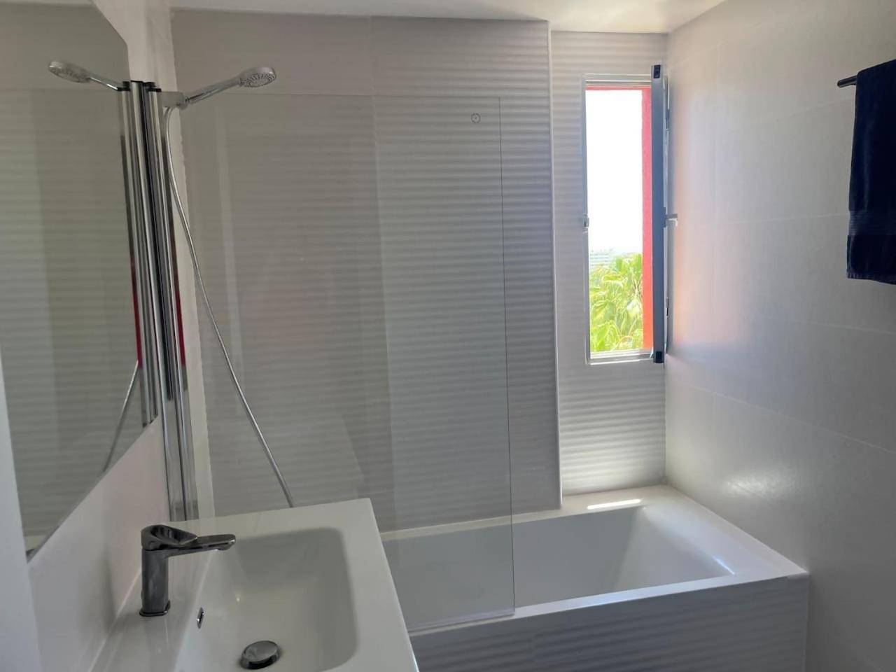 Apartment Vith Amazing View In Minerva 베날마데나코스타 외부 사진