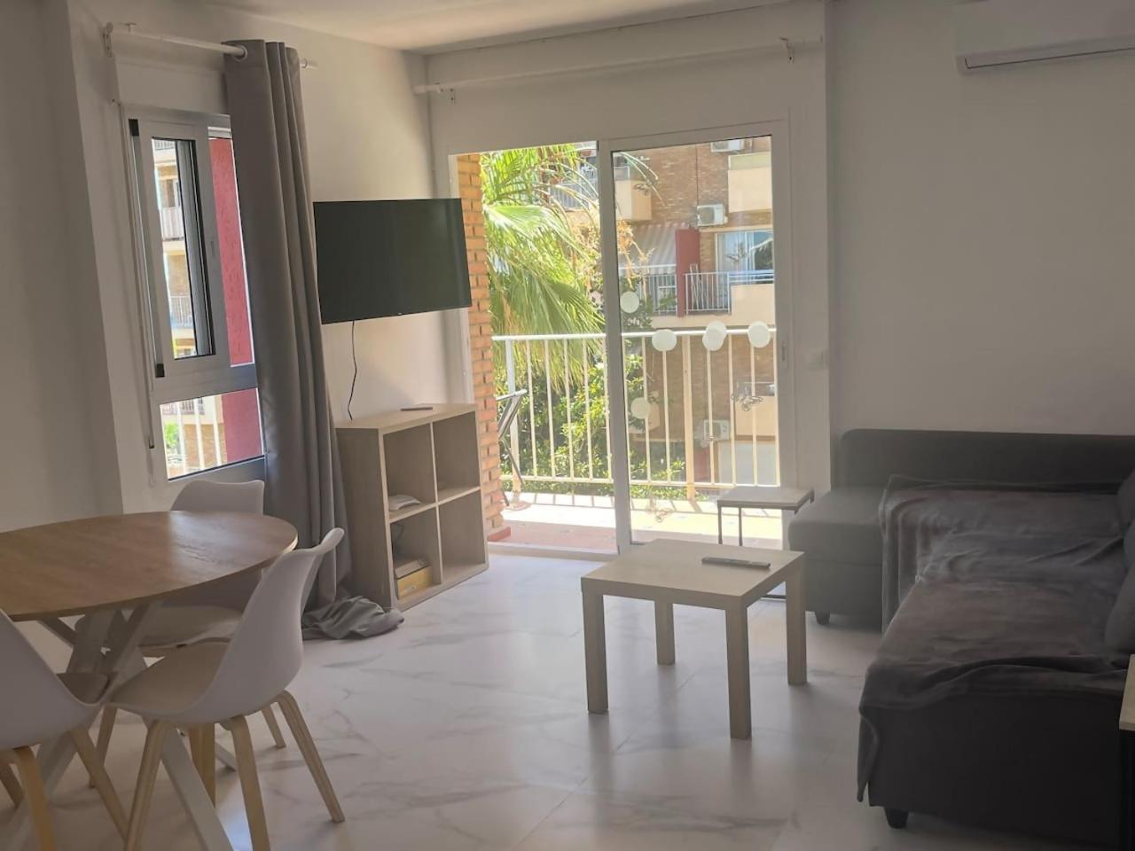 Apartment Vith Amazing View In Minerva 베날마데나코스타 외부 사진